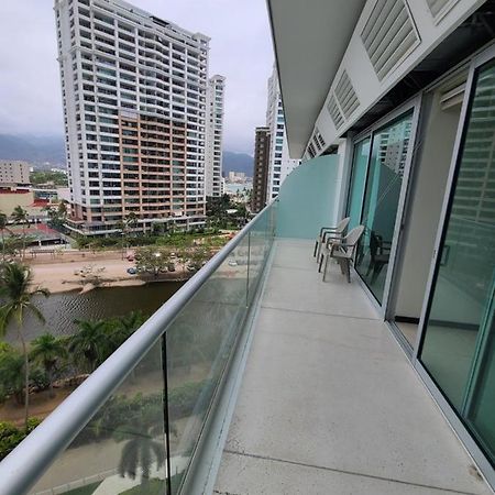 Peninsula Condominiums, Hotel Zone, Pv Puerto Vallarta Exterior photo